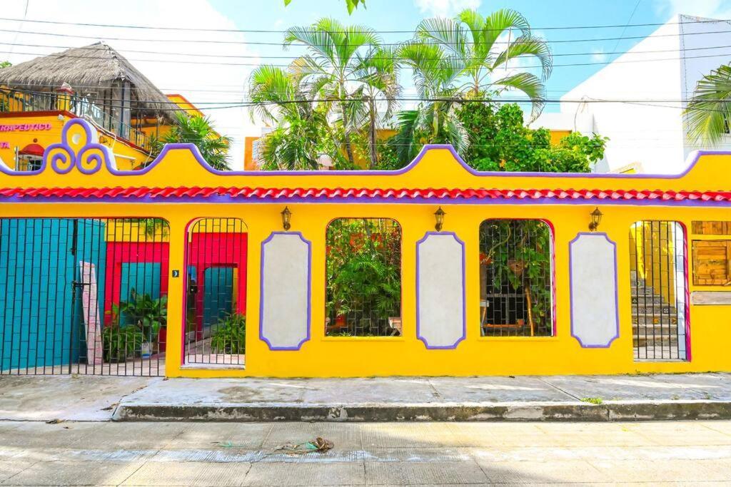 كانكون Casona Pueblo Magico -Suite And Family Rooms المظهر الخارجي الصورة